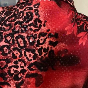 Mesmerize Zip Jacket/Shirt. Red& Black with Sequins. Excellent condition Size Sm